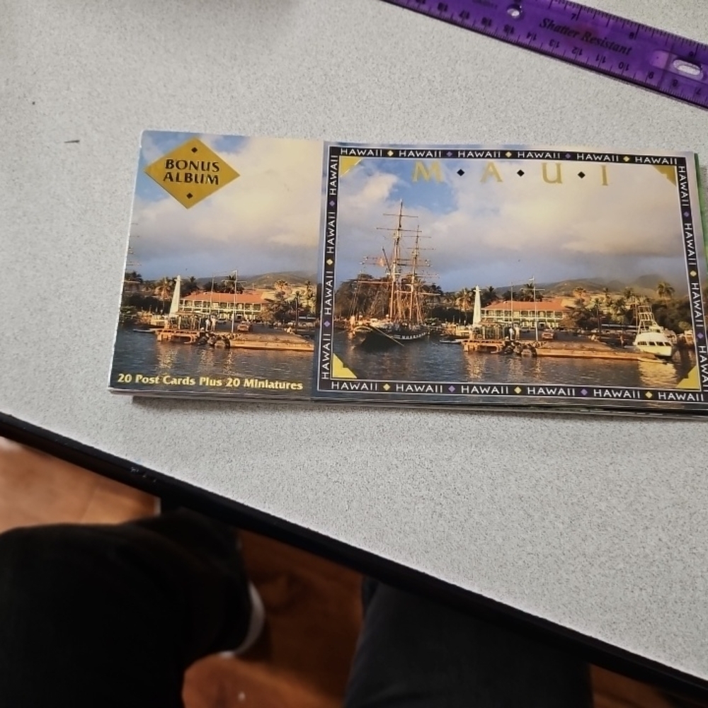 Maui Hawaii Postcard Book 15 Regular & 20 Miniatures Landscapes Bonus Album